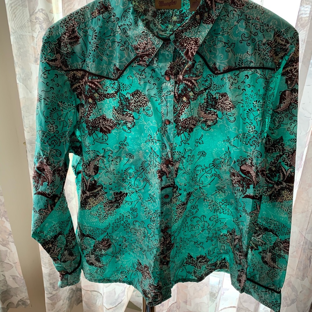WRANGLER SHOW SHIRT. size L